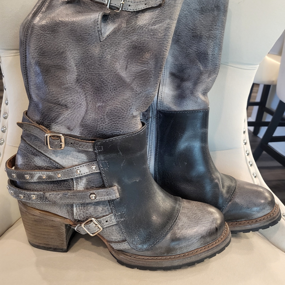 Freebird Distressed Clayton LUG SOLE HARD TO FIND SIZE 9